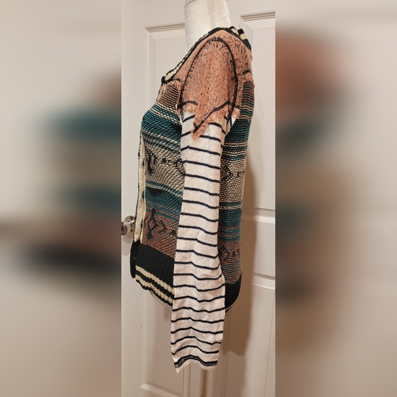 BKE Boho Southwestern Crochet Sweater Jacket Cardigan Size Medium - Picture 6 of 14